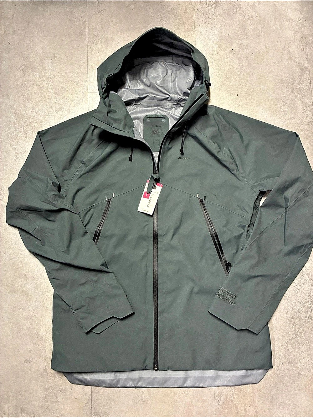 Decathlon Quechua Men's MH500 Waterproof Hiking Jacket Green & Gray Large
